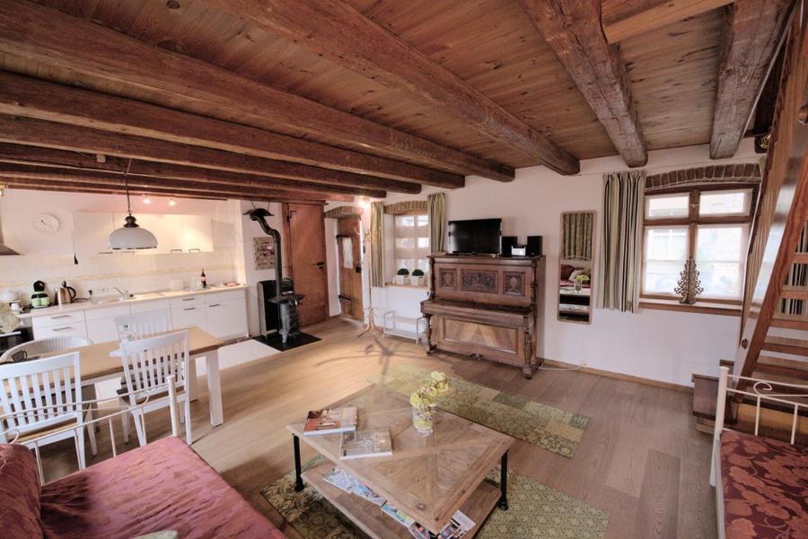 Goldgemaeuer Appartements Ochsenfurt Zewnętrze zdjęcie