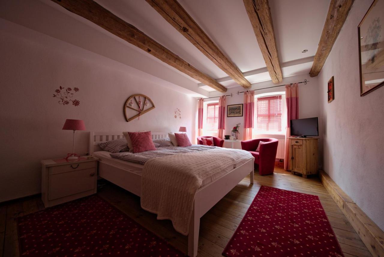 Goldgemaeuer Appartements Ochsenfurt Zewnętrze zdjęcie