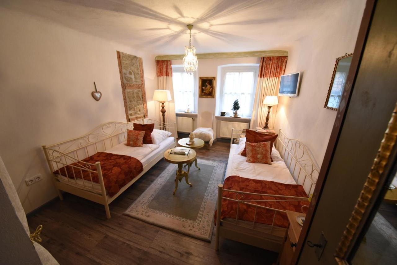 Goldgemaeuer Appartements Ochsenfurt Zewnętrze zdjęcie